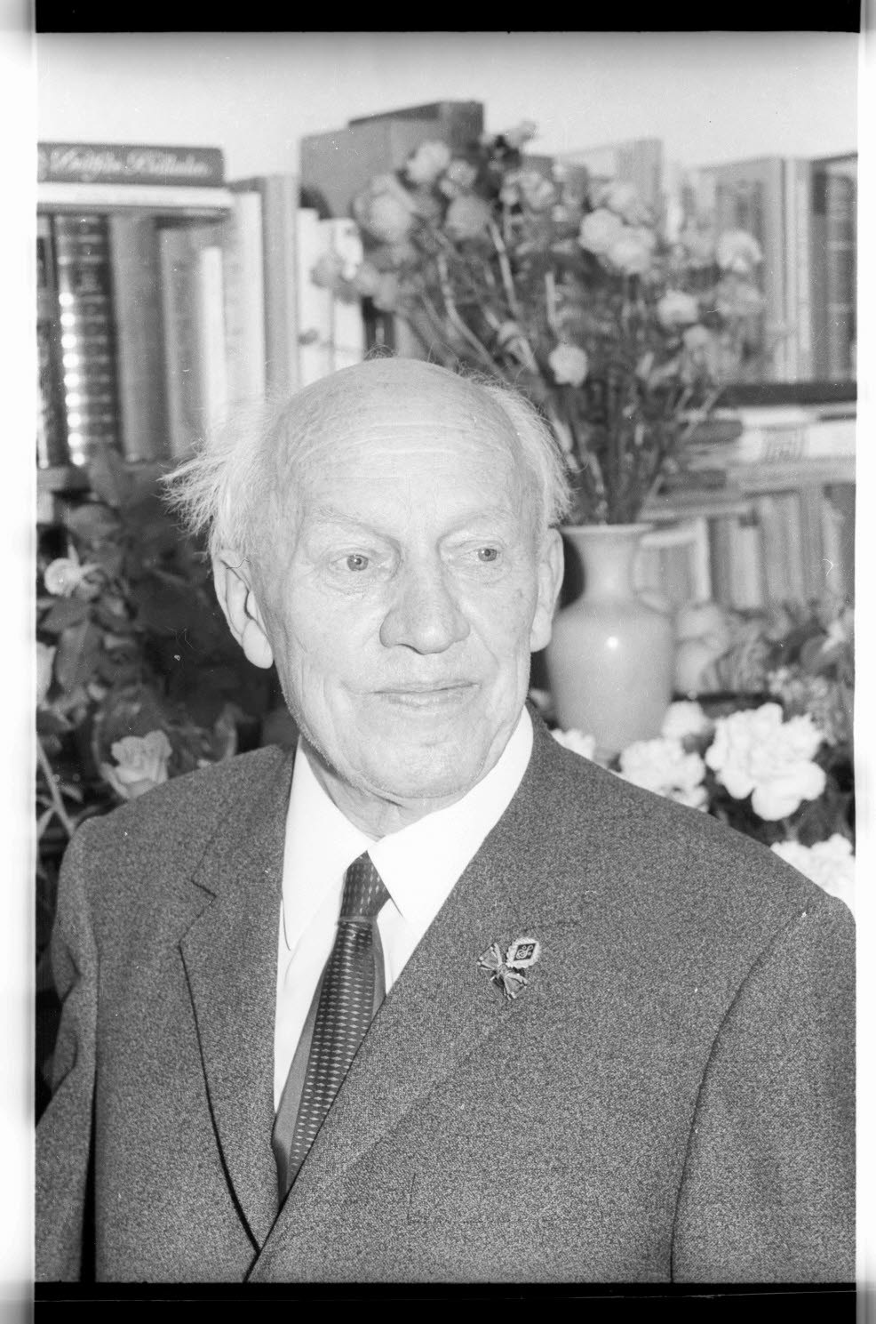Historical photograph of Georg Neumann.