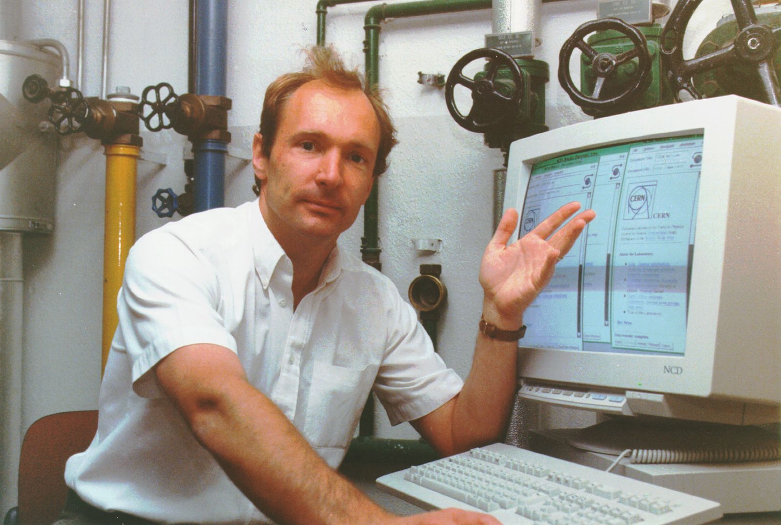 Historical photograph of Tim Berners-Lee.